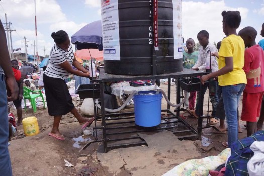 Wichtig ist auch hier der Abstand zueinander. Photo © Lucas Oduor